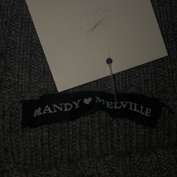BRANDY MELVILLE gray knitted sweater - Picture 4 of 4